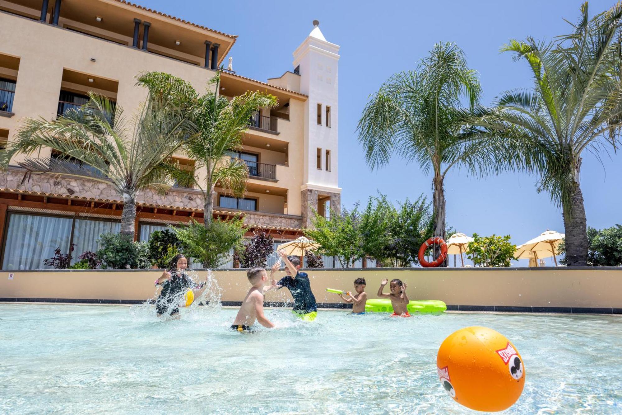 Hotel Gf Gran Costa Adeje***** Costa Adeje (Tenerife)